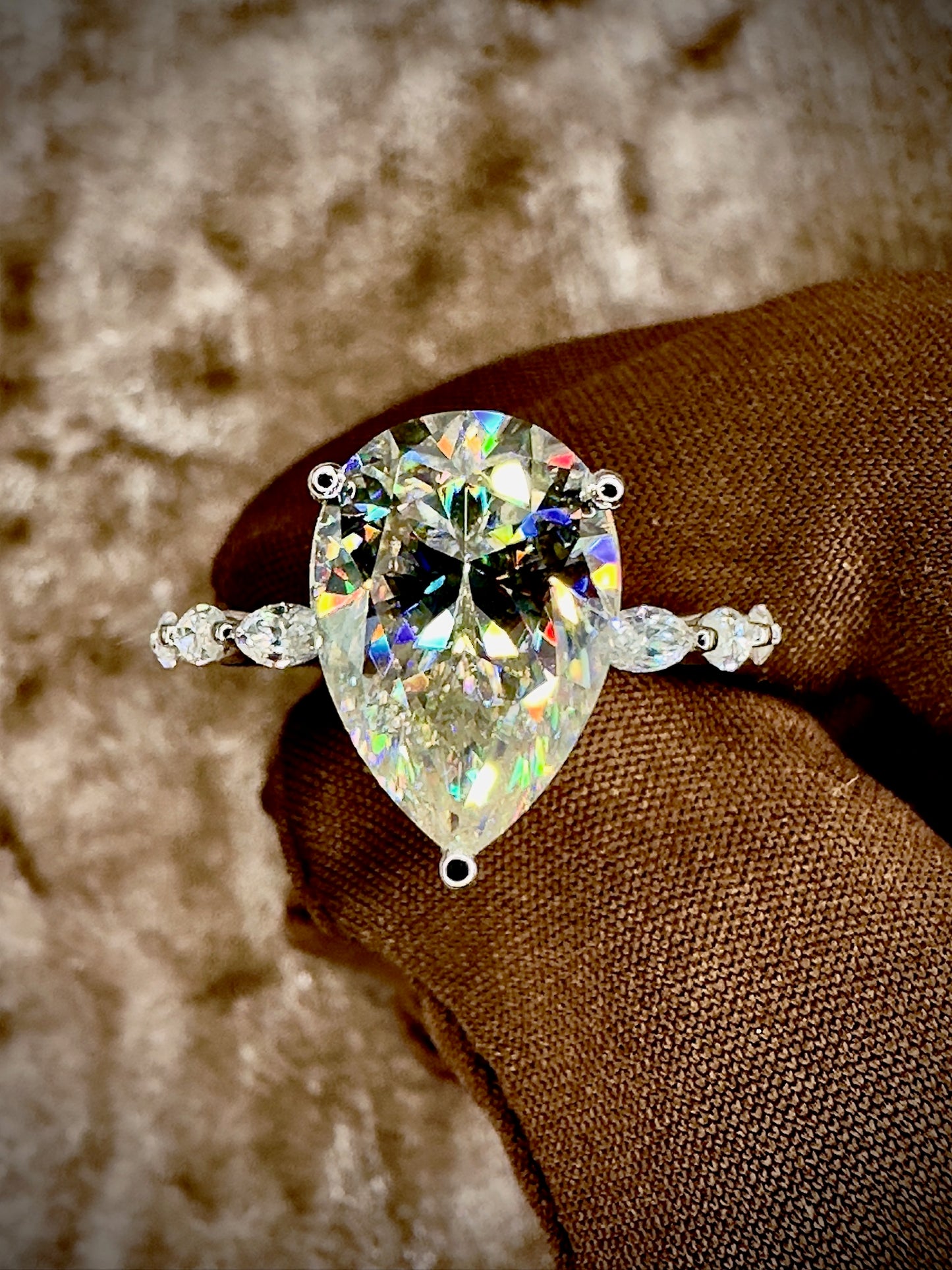 Pear Cut Moissanite Ring – 5ct with Side Stones