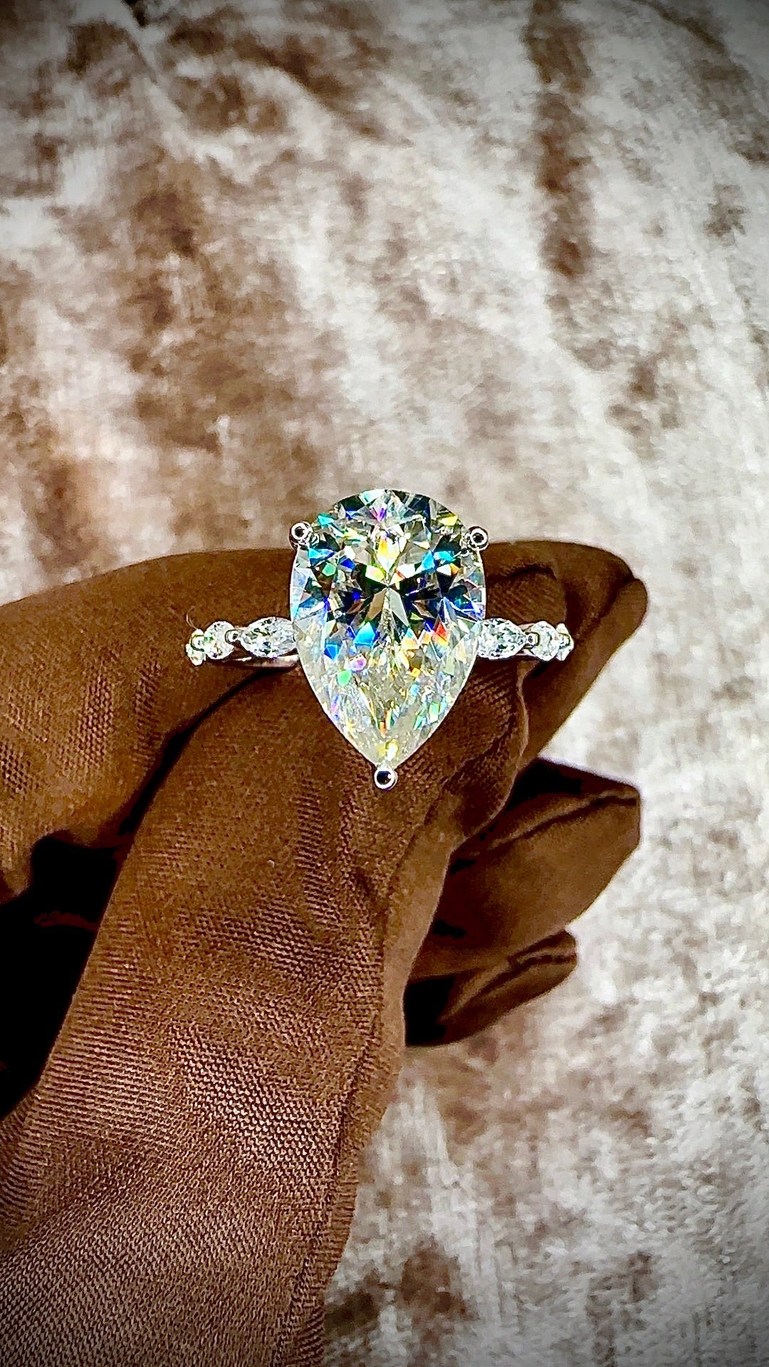 Pear Cut Moissanite Ring – 5ct with Side Stones